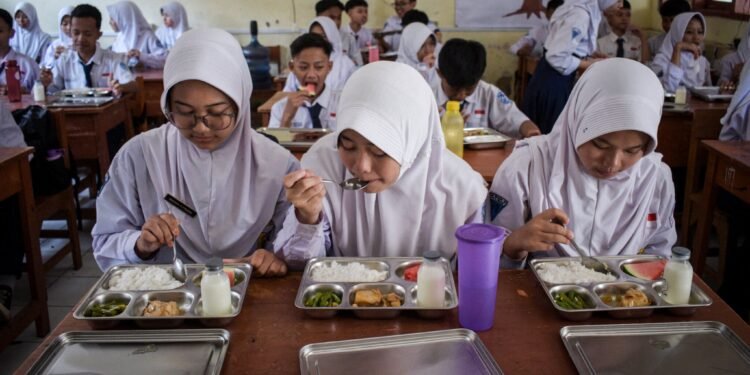 Can Indonesia Afford Prabowo’s Free School Lunch Program?